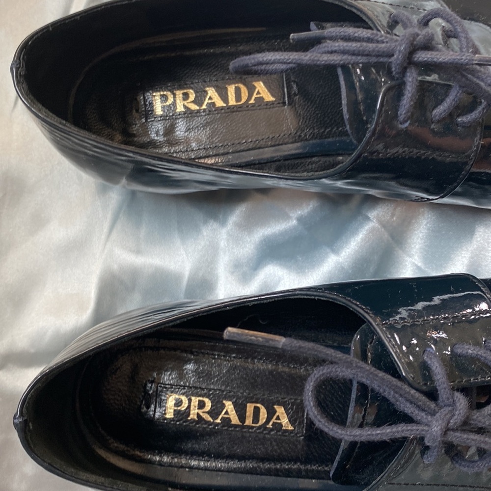 Like New Prada Patent Leather Jazz-style Shoes - Picture 7 of 12